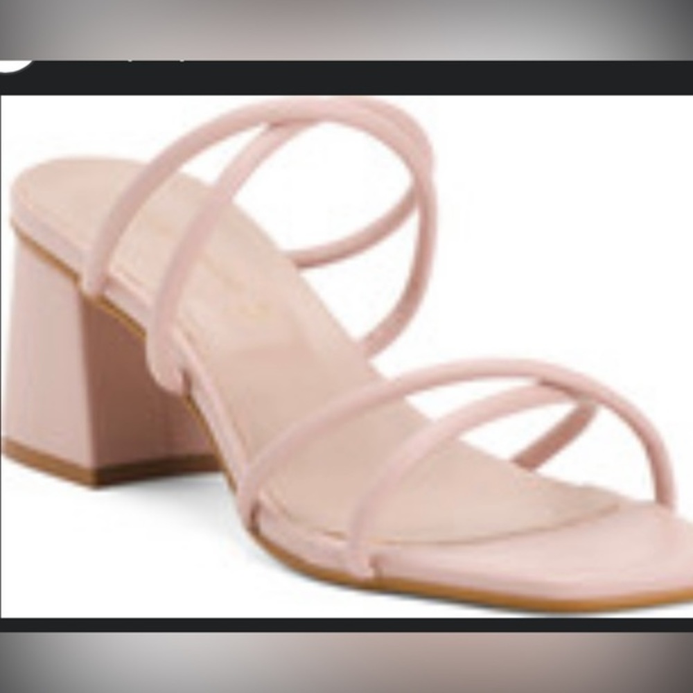 Christian D’ Riccio pink thin strap block sandal‎ 9 NWT